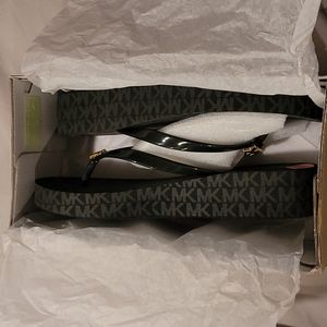 Michael Kors Bedford Glam Flip-flop, Black size 10
